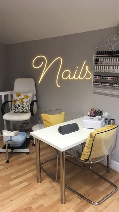 Manicure Studio Team